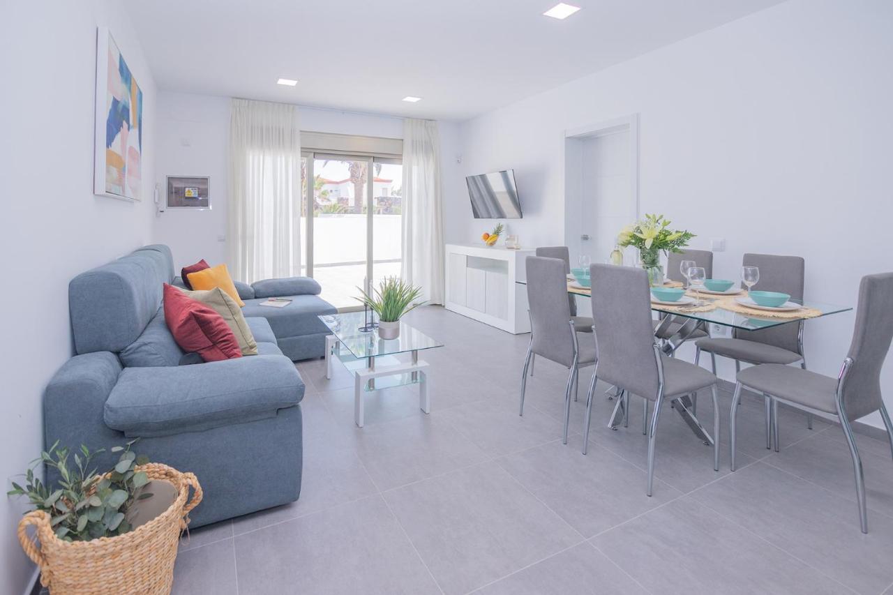 Apartment Family 1 Beachfront Corralejo By Holidays Home Exterior photo